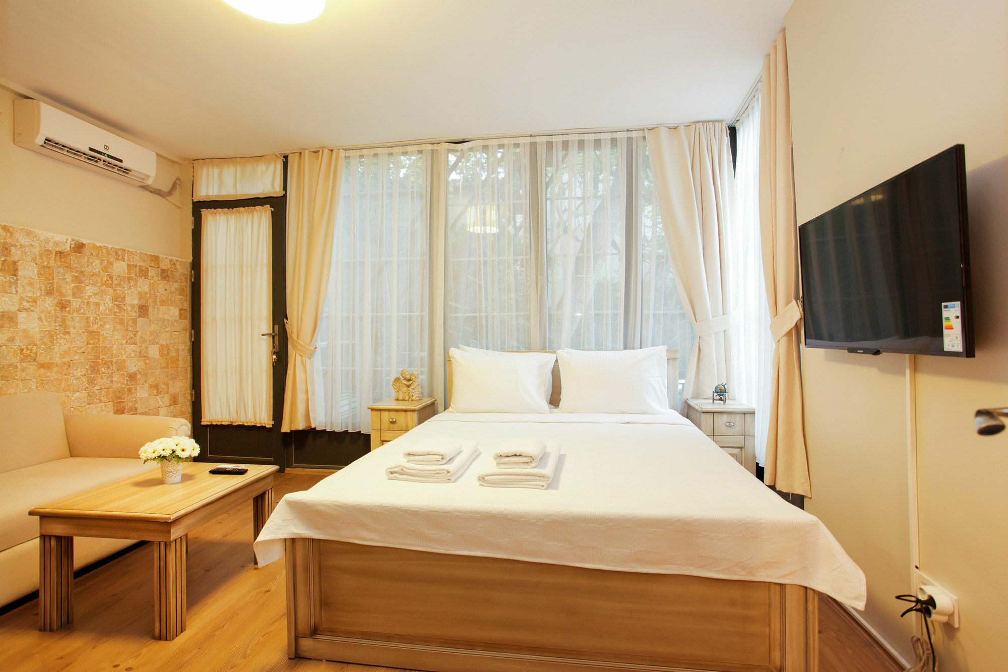 The Loft Hotel